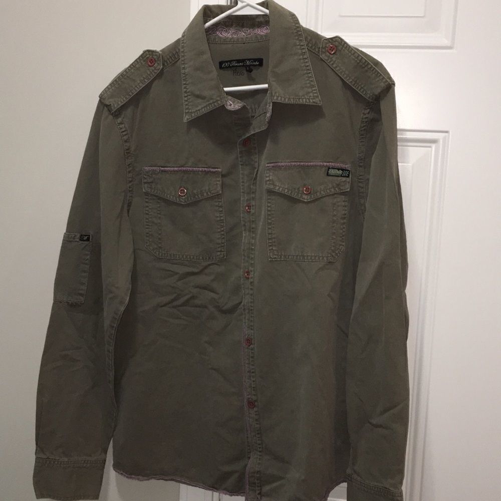 Olive green pink Mambo Hero military travel shirt